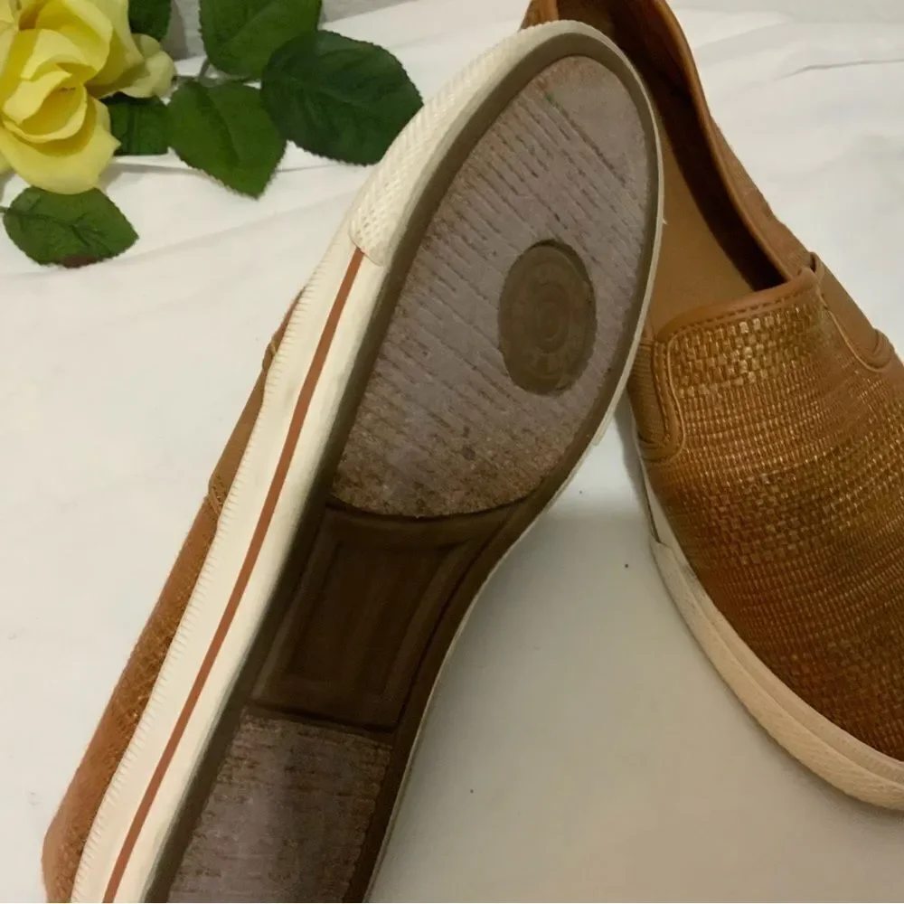 Lauren by Ralph Lauren Jinny Womens Woven Slip-On Sneaker. Tan Cushionin 8 B